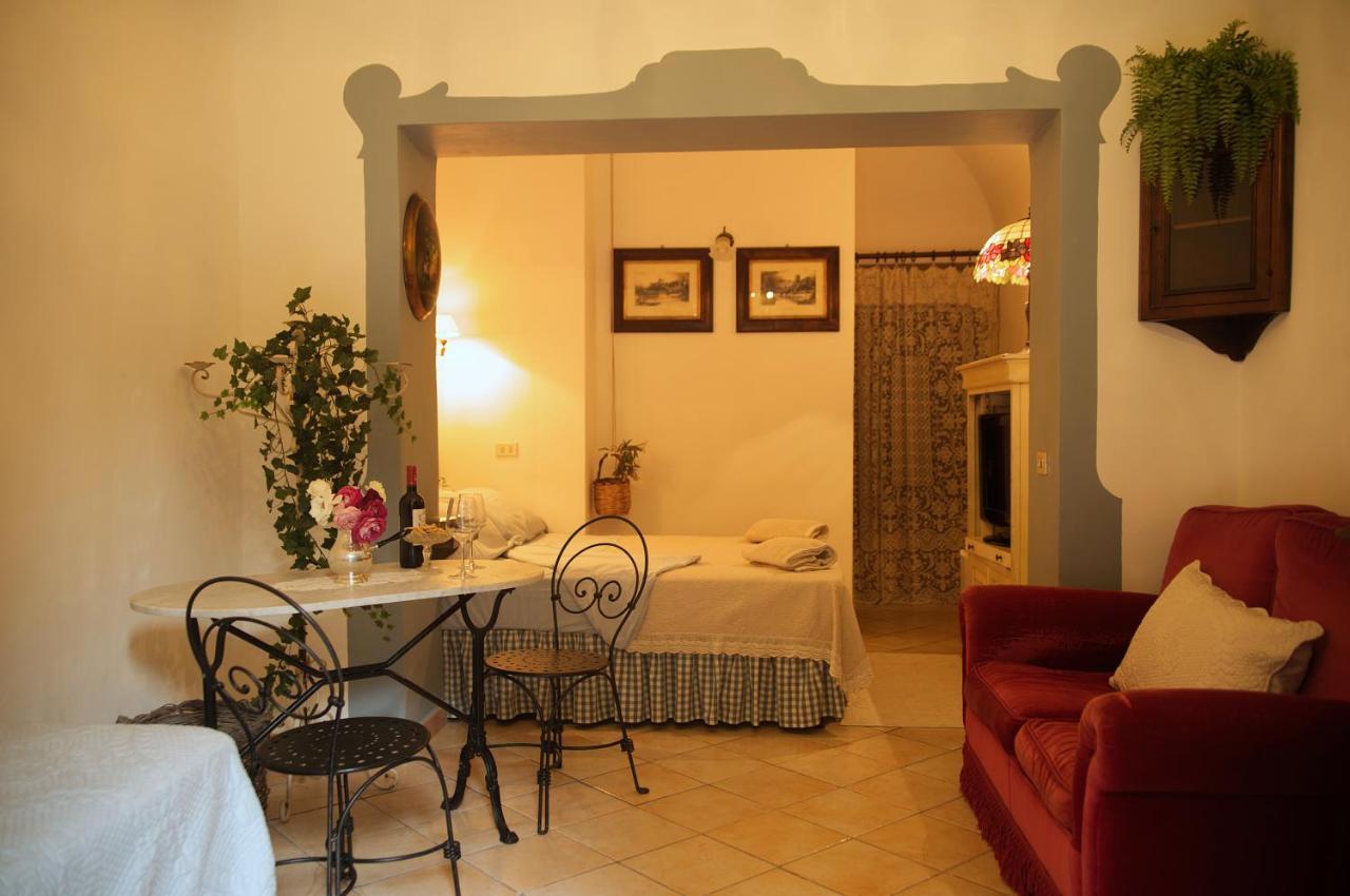 B&B Del Giglio Cefalù Exteriör bild